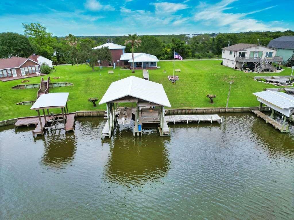 Property Photo: 5361 County Road 868E TX 77422