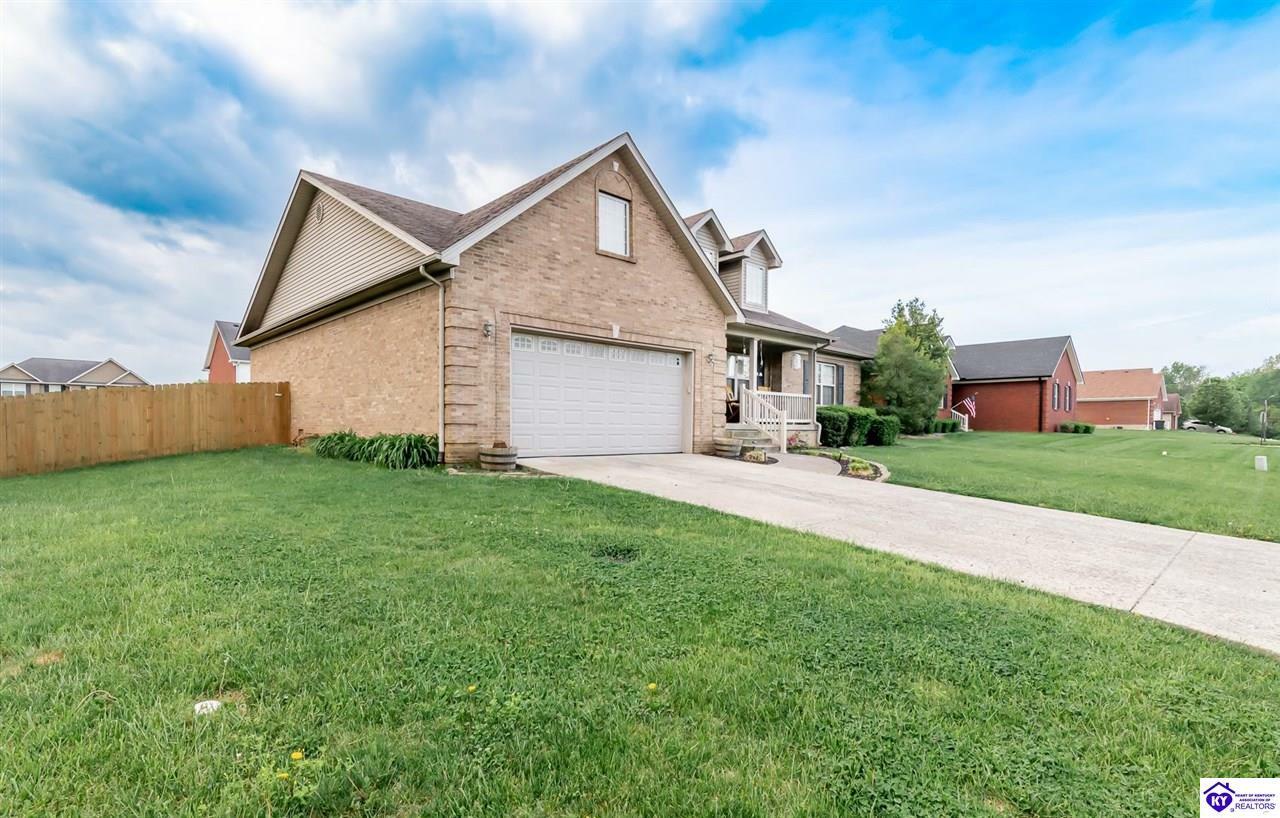 Property Photo: 131 Piedmont Drive East KY 40175