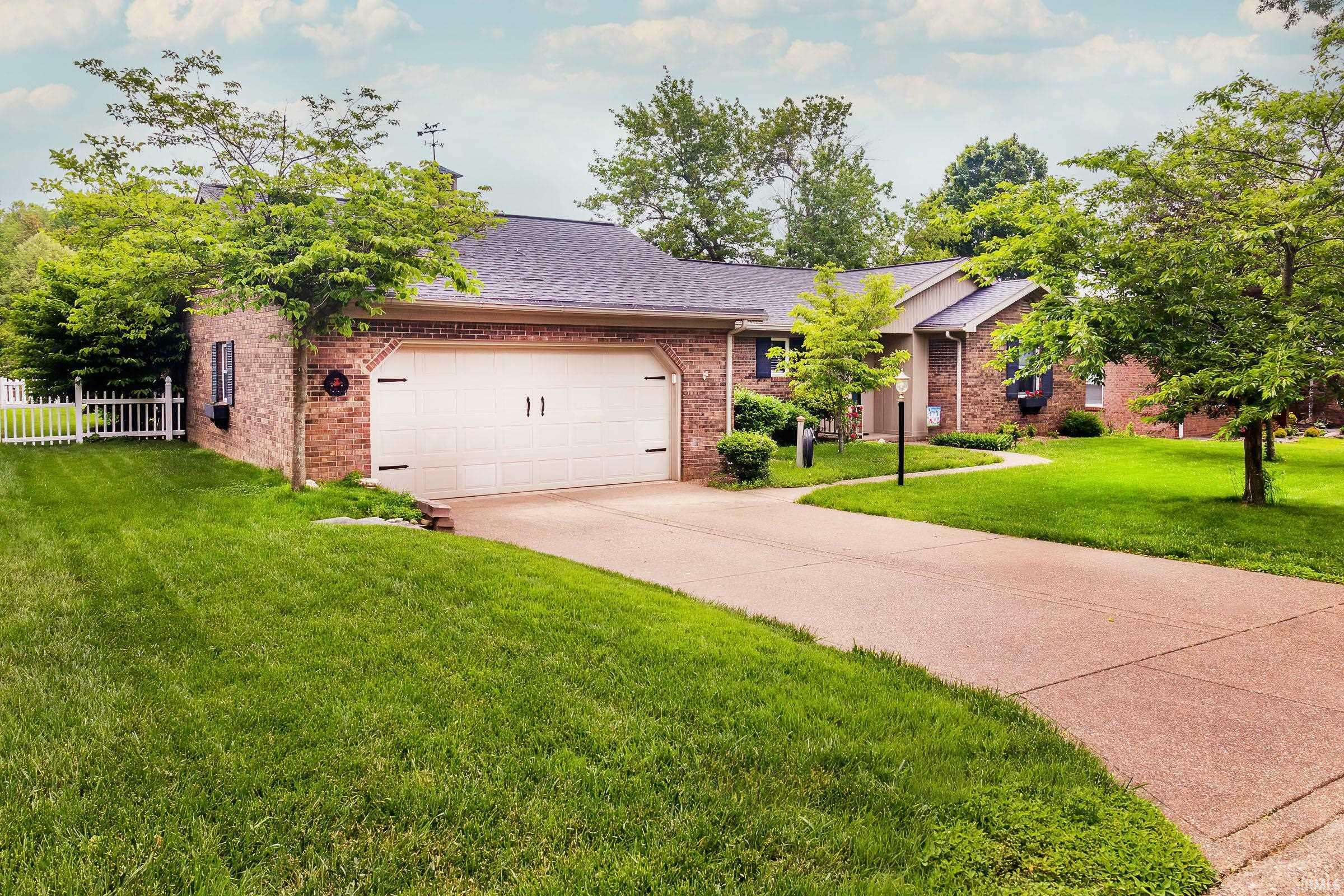 Property Photo:  2520 Deerfield Drive  IN 47725 