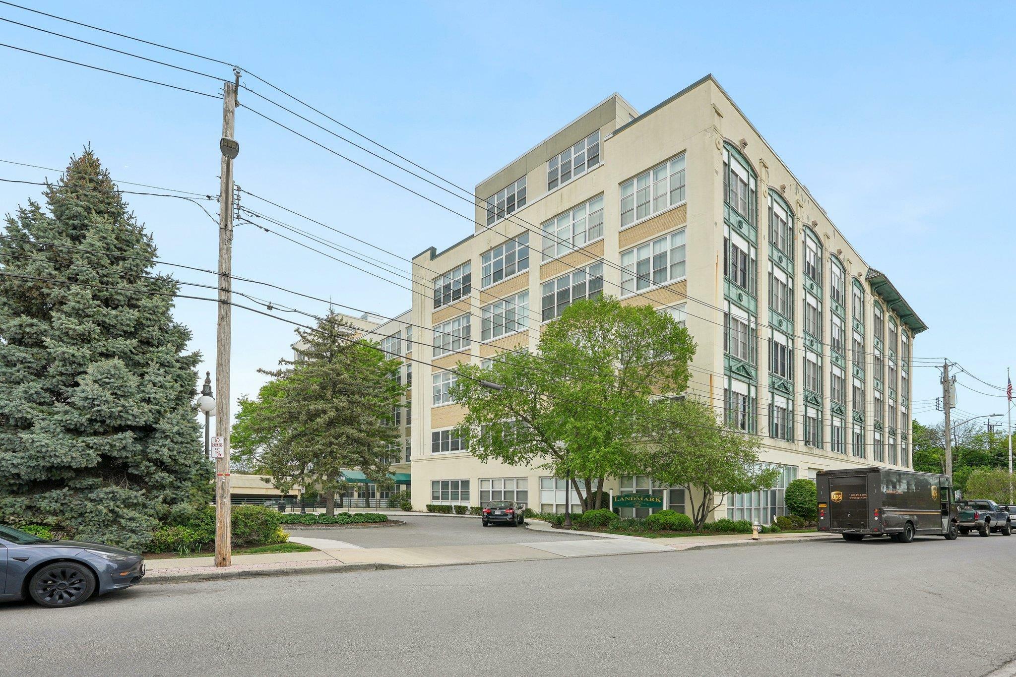 Property Photo: 1 Landmark Square 314 NY 10573