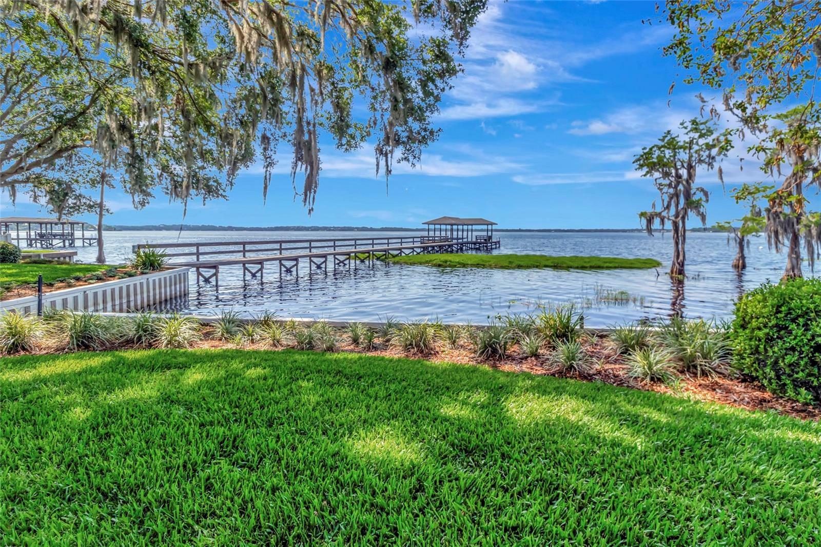 Property Photo: 1341 W Lakeshore Drive FL 34711