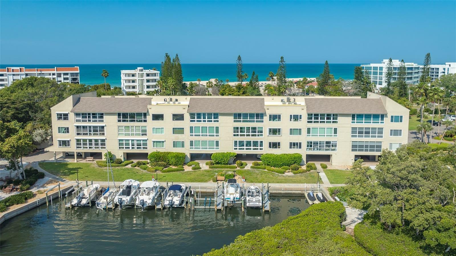 Property Photo: 4500 Gulf Of Mexico Drive Ph4 FL 34228