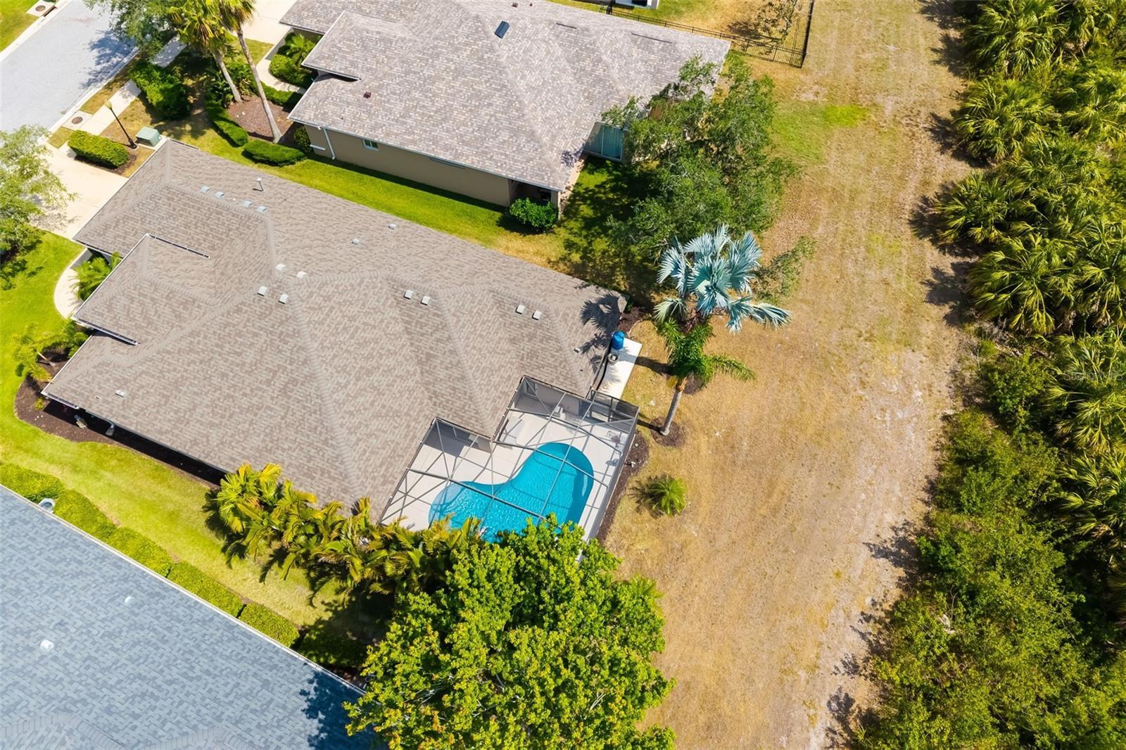 Property Photo: 224 Dahlia Court FL 34212