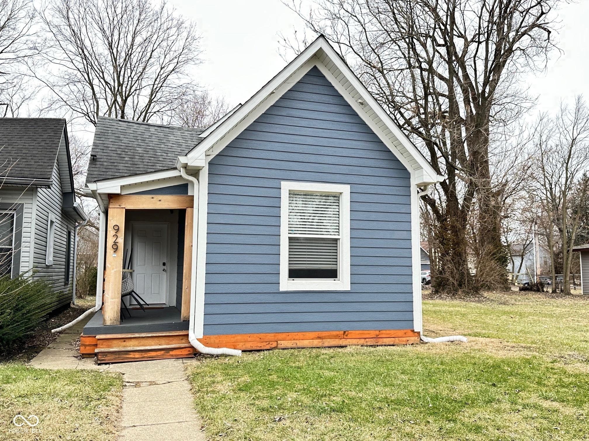 929 W Roache Street  Indianapolis IN 46208 photo