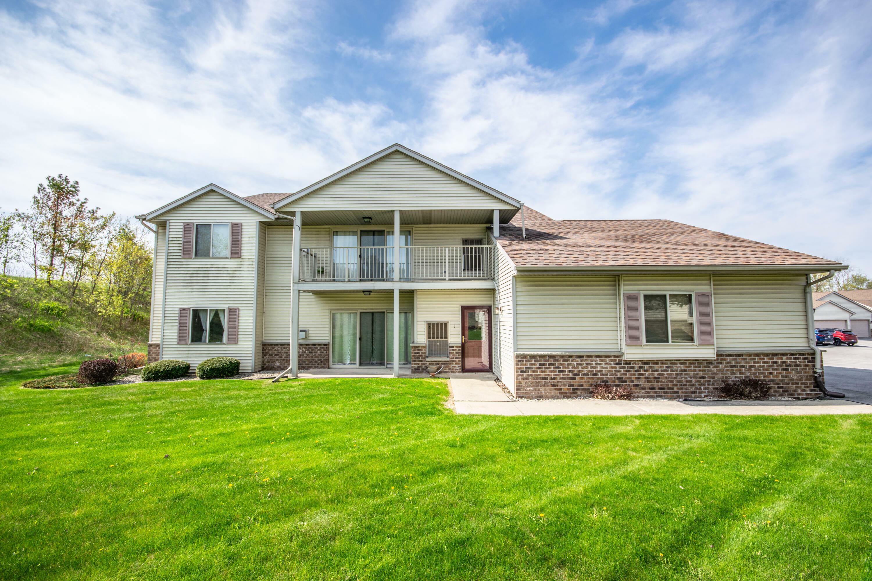 Property Photo: 816 Church St 2 WI 53002
