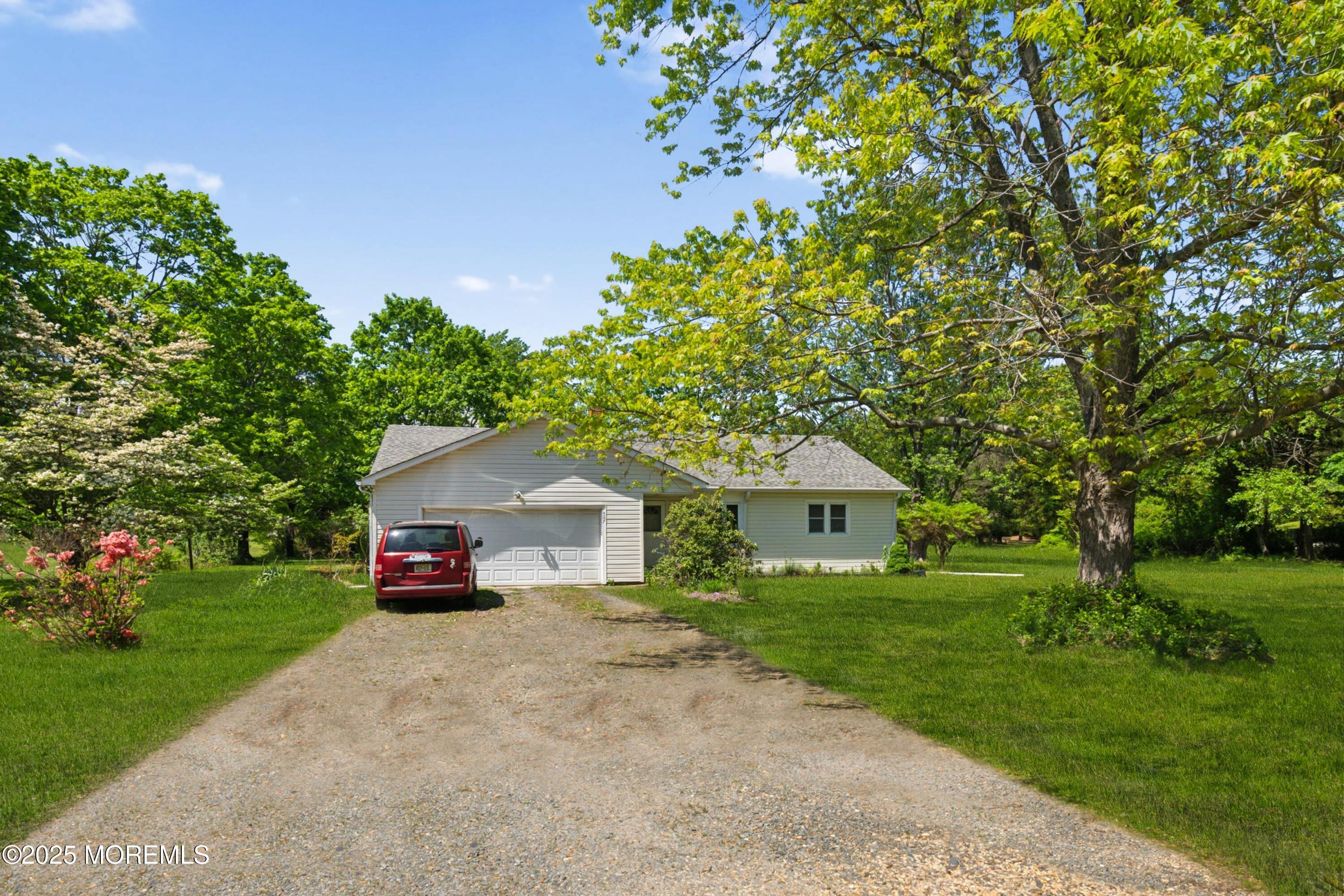 567 Herbert Lane  Brick NJ 08724 photo