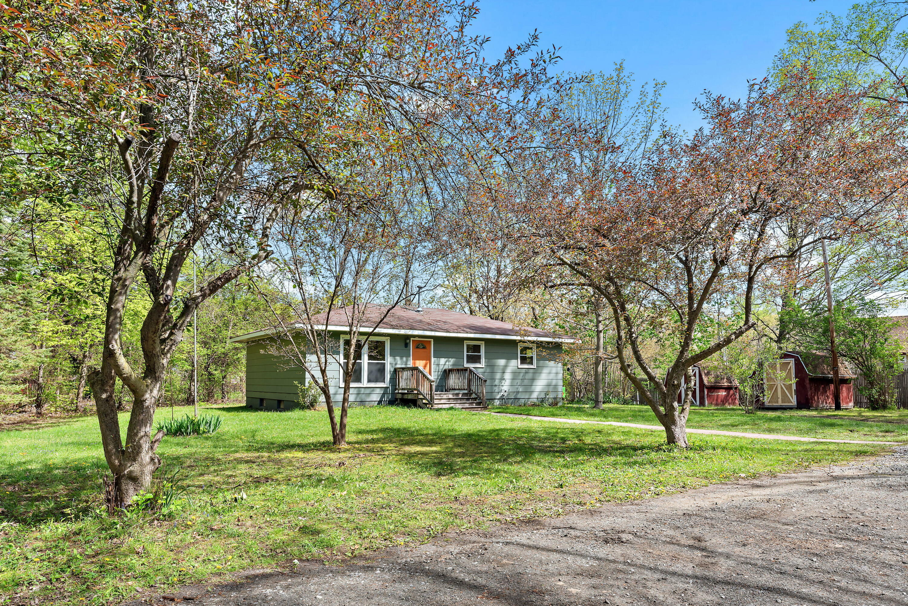 Property Photo: 1603 E Detroit Street MI 49117