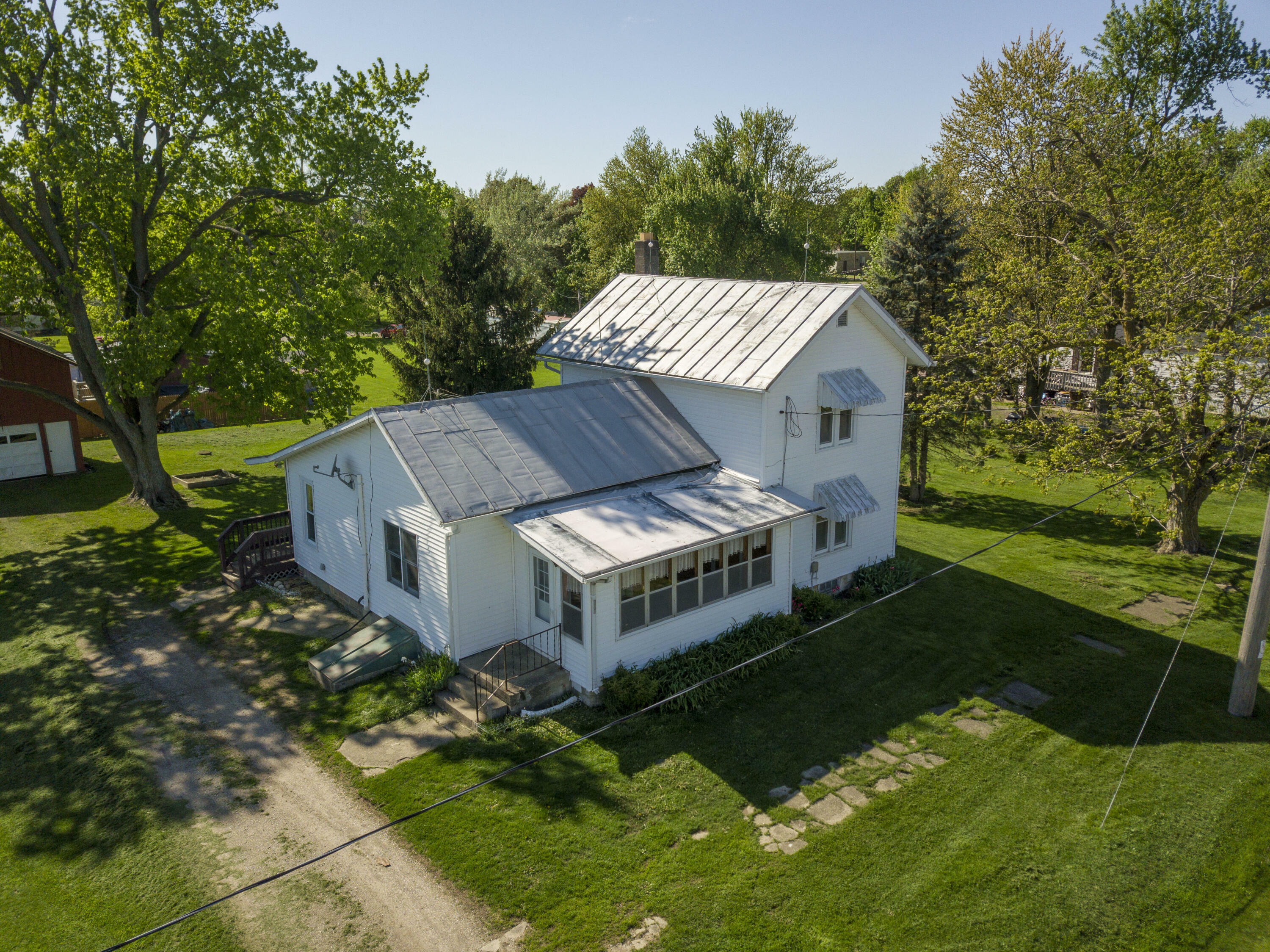 Property Photo: 120 S Mackinaw Street MI 49288