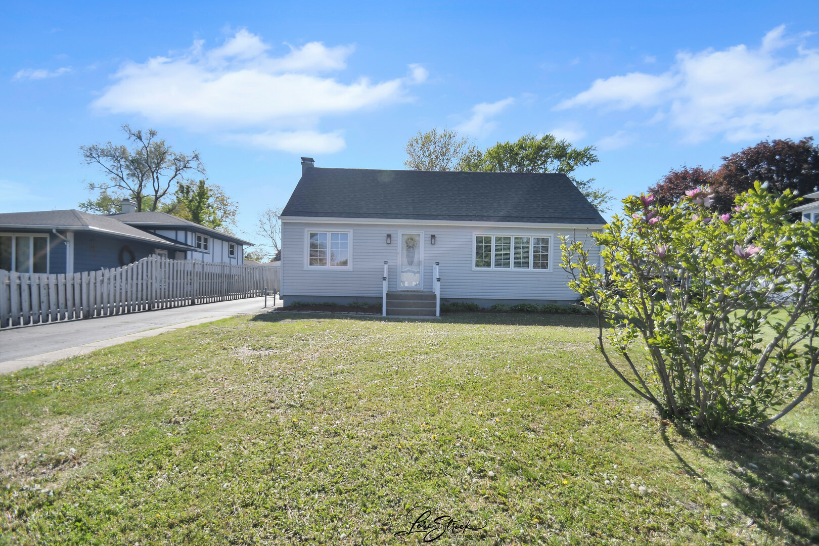 3816 N Washington Street  Westmont IL 60559 photo