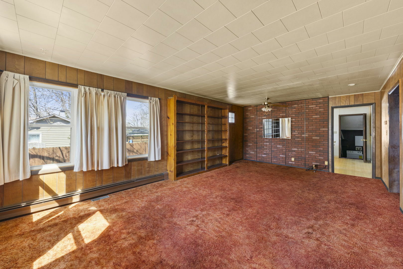 Property Photo: 326 Bluff Street IL 60441