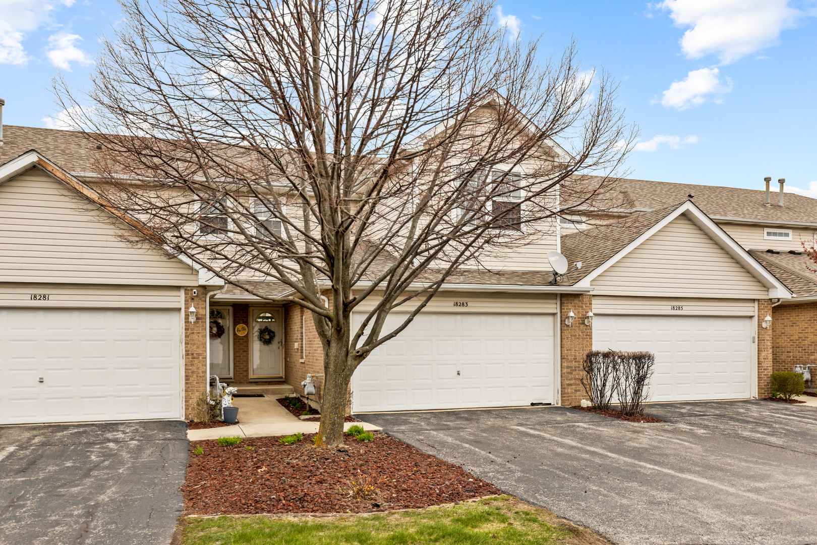Property Photo: 18283 Kirby Drive IL 60487