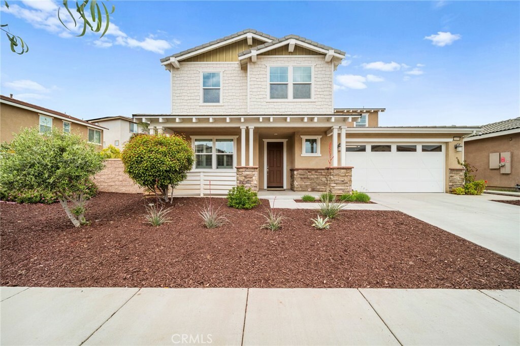 Property Photo: 33378 Barmetta Lane CA 92592