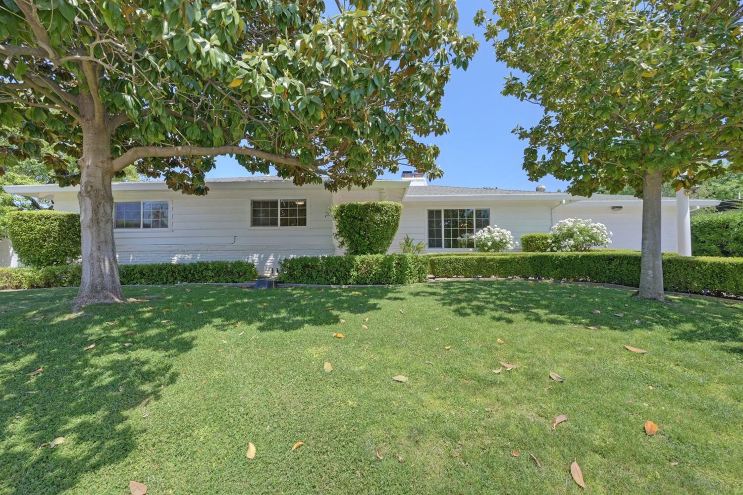 Property Photo: 6207 Rampart Drive CA 95608
