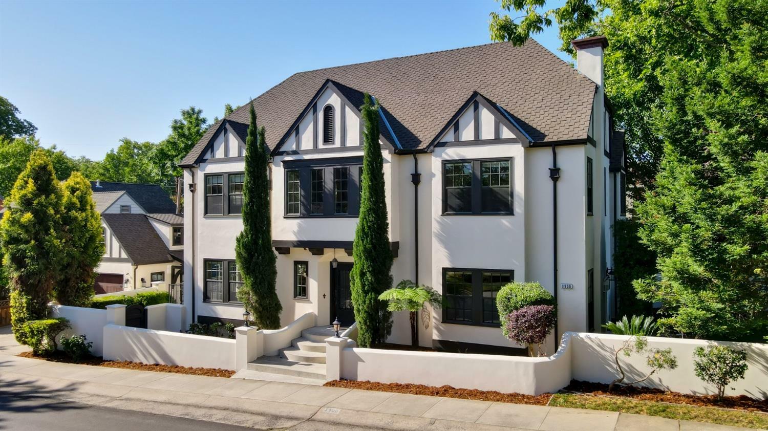 Property Photo: 3900 M Street CA 95819