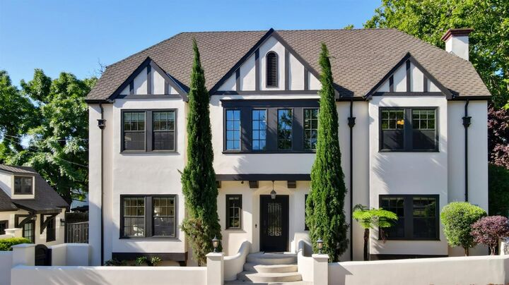 Property Photo:  3900 M Street  CA 95819