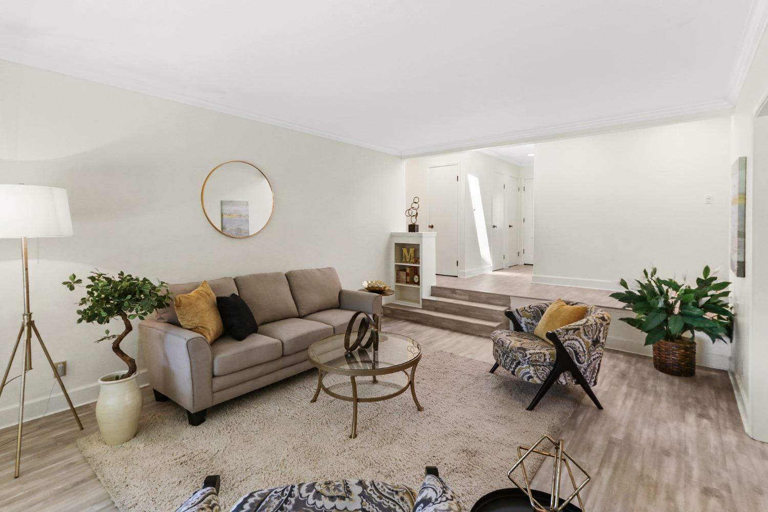Property Photo: 4359 Galewood Way CA 95608