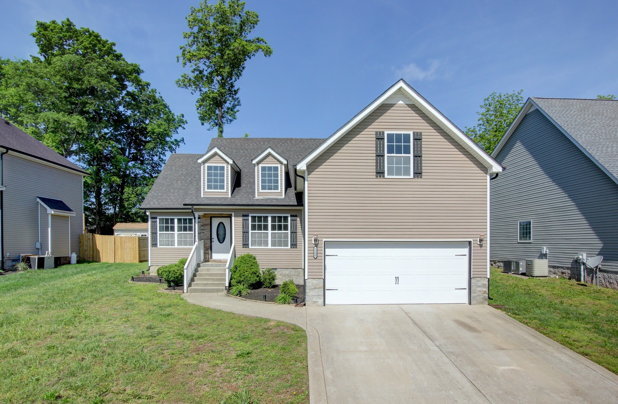 Property Photo: 1200 Morstead Dr TN 37042