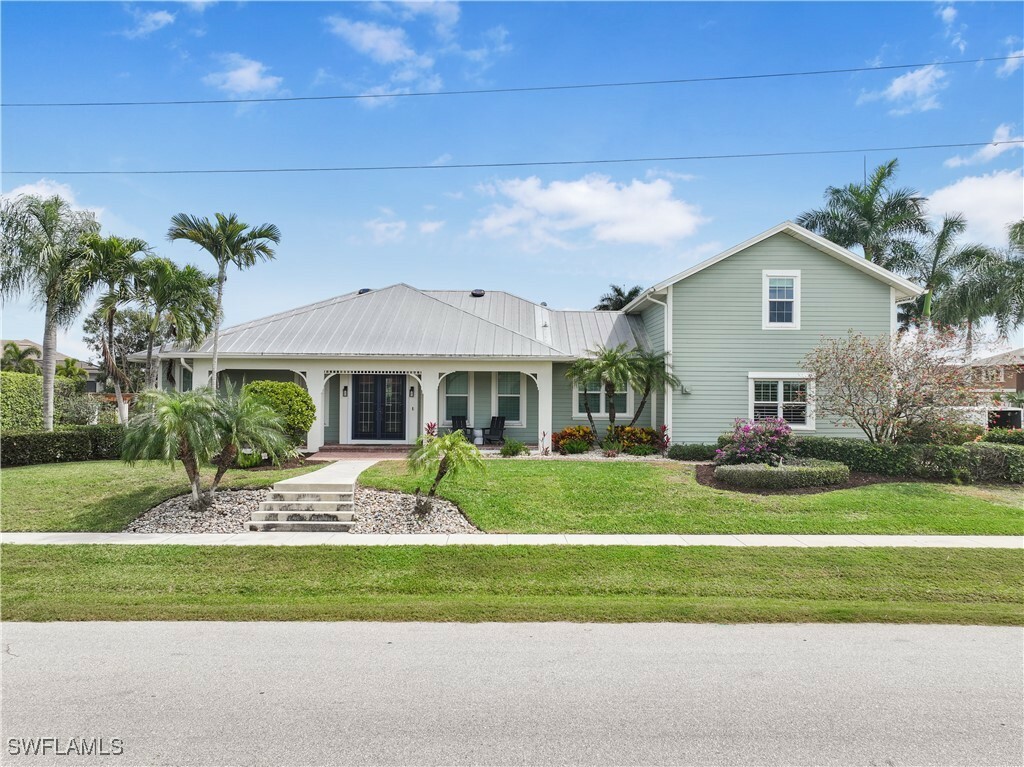 Property Photo: 1767 Hummingbird Court FL 34145