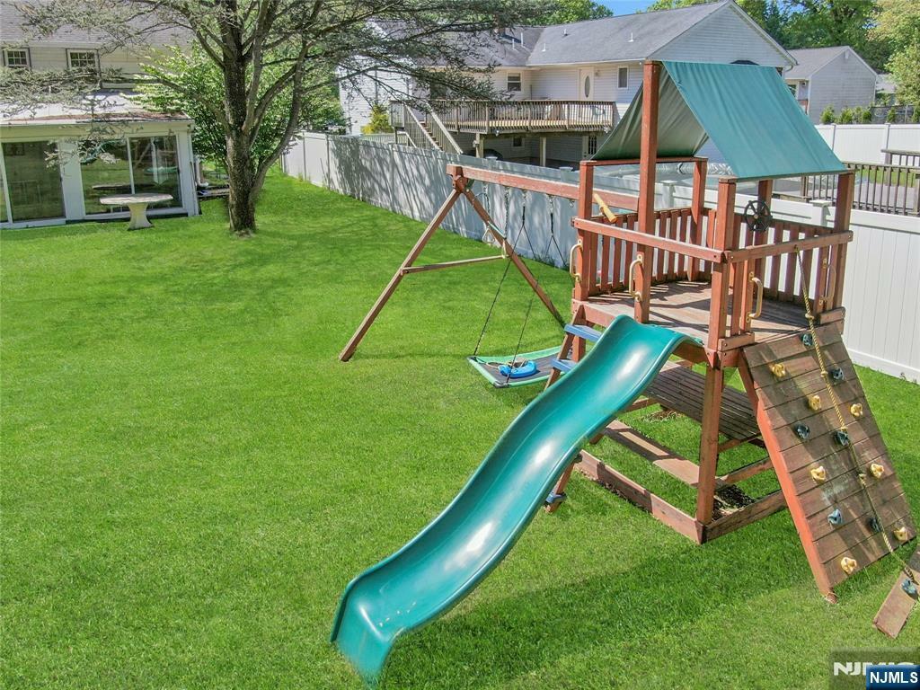 Property Photo: 650 Donna Court NJ 07675