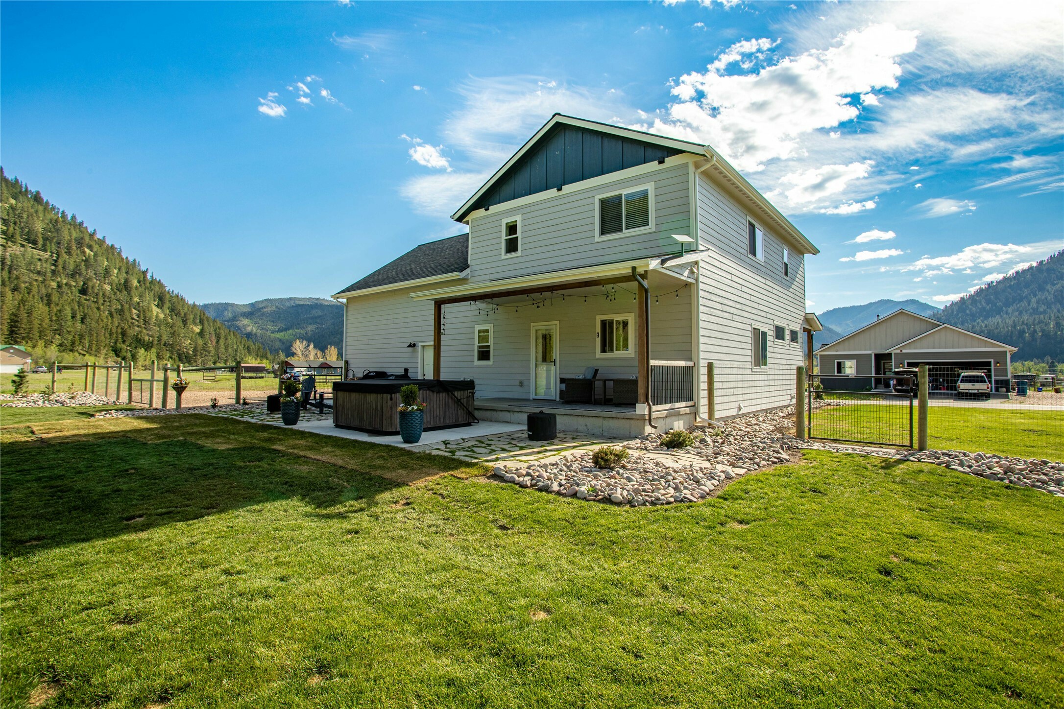 Property Photo: 21087 Pamin Loop MT 59825