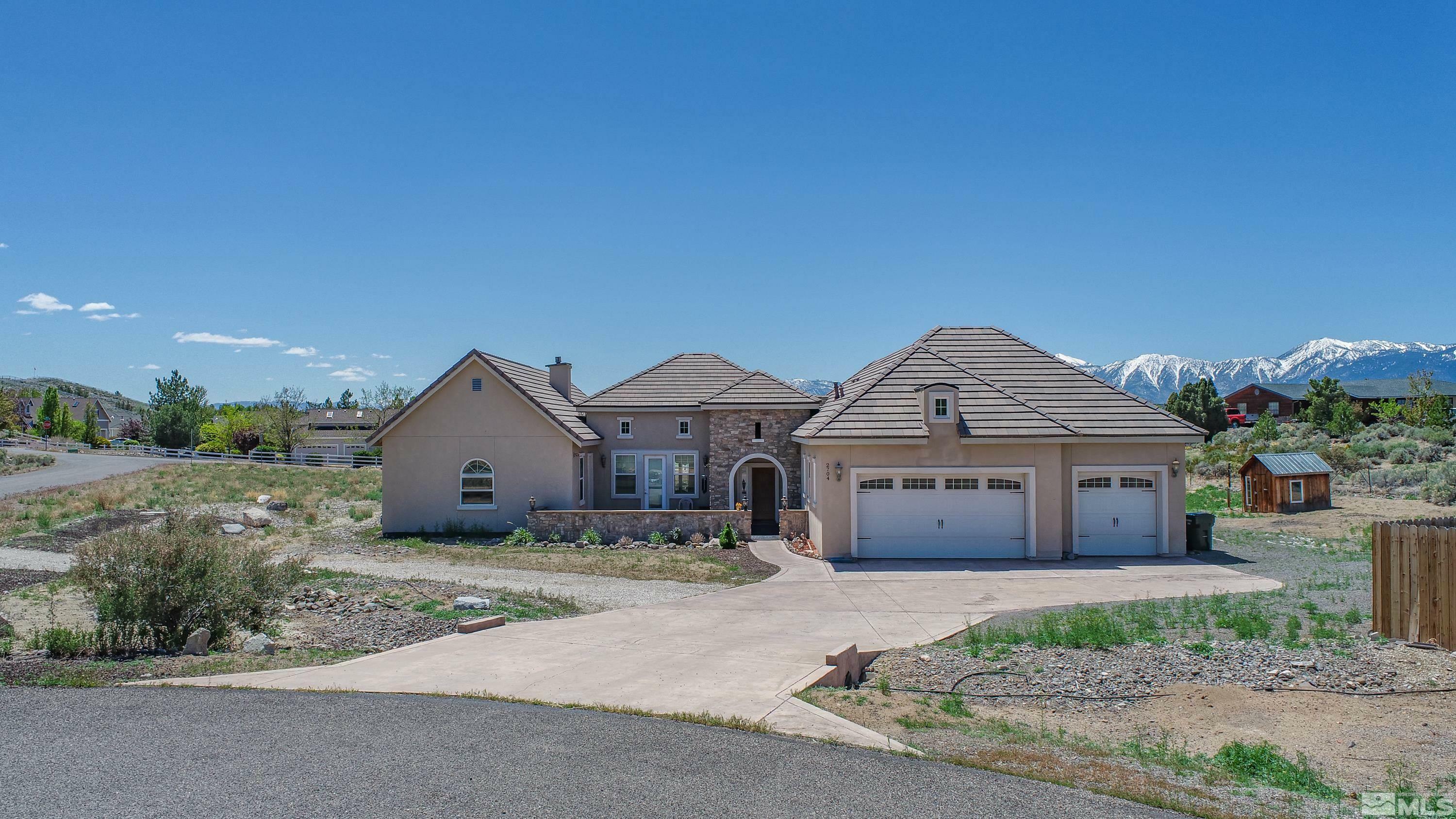 Property Photo: 2704 Thirsty Magoo Court NV 89423