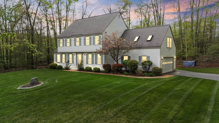 Property Photo: 7 Modean Drive NH 03038