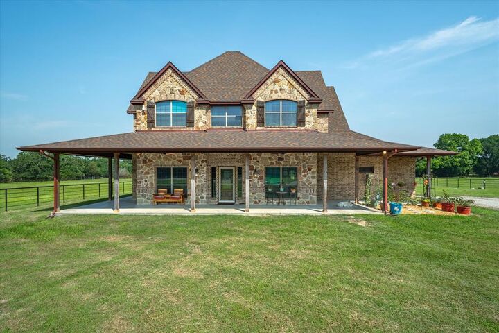 Property Photo:  8865 County Road 312  TX 75161 