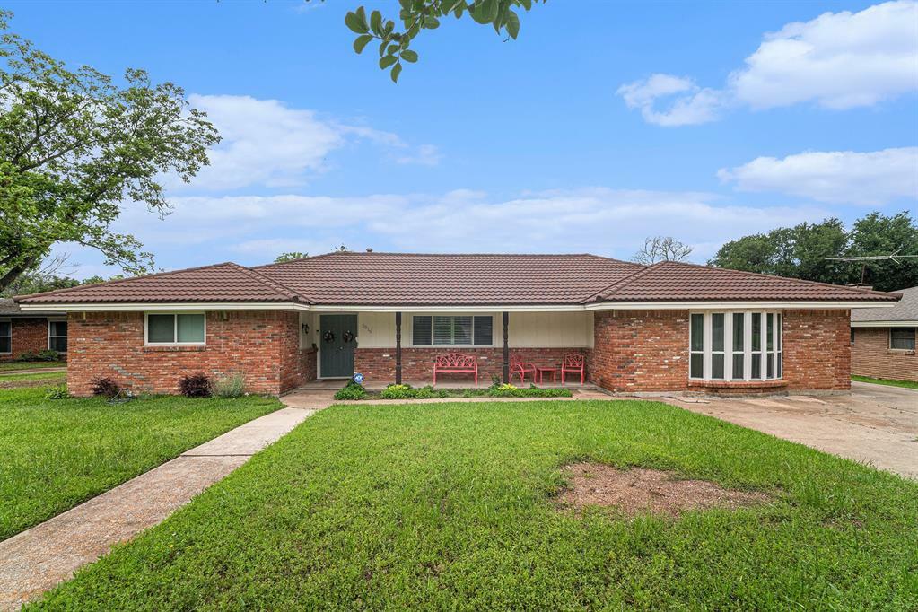 Photo de la propriété: 5816 Whitman Avenue TX 76133