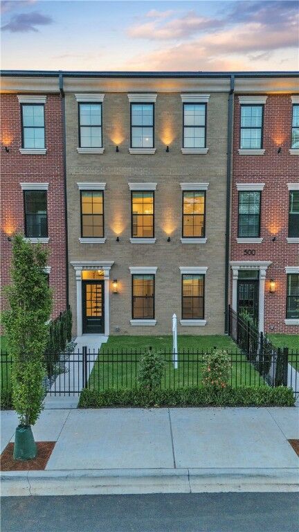 Property Photo:  500 SW B Street 5  AR 72712 
