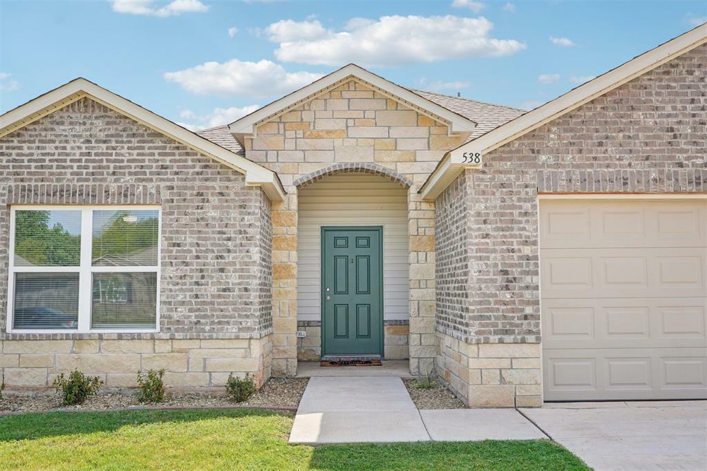 Property Photo: 538 W Ava Drive OK 73064