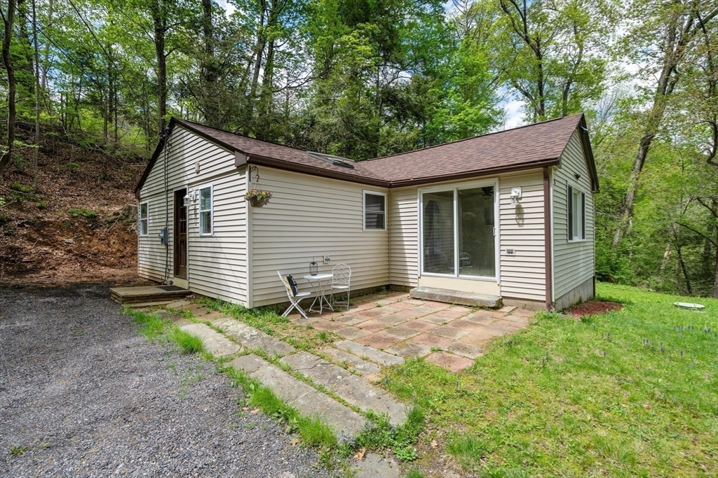 Property Photo: 8 Heritage Dr MA 01521