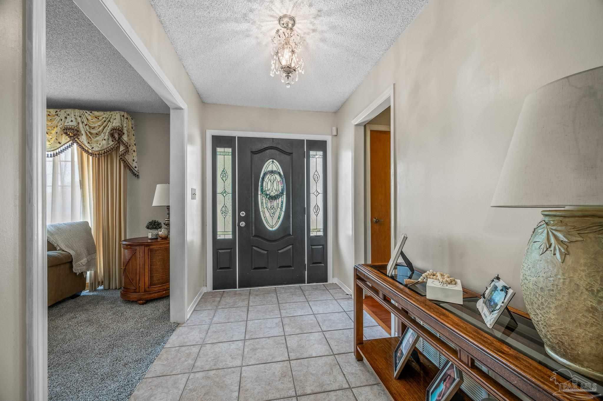 Property Photo: 6740 Bunker Hill Cir FL 32506