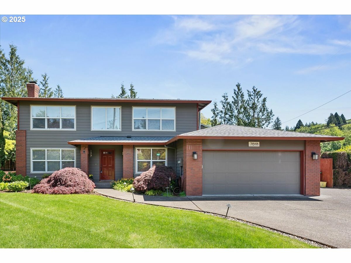 7618 SE 152nd Ave  Portland OR 97236 photo