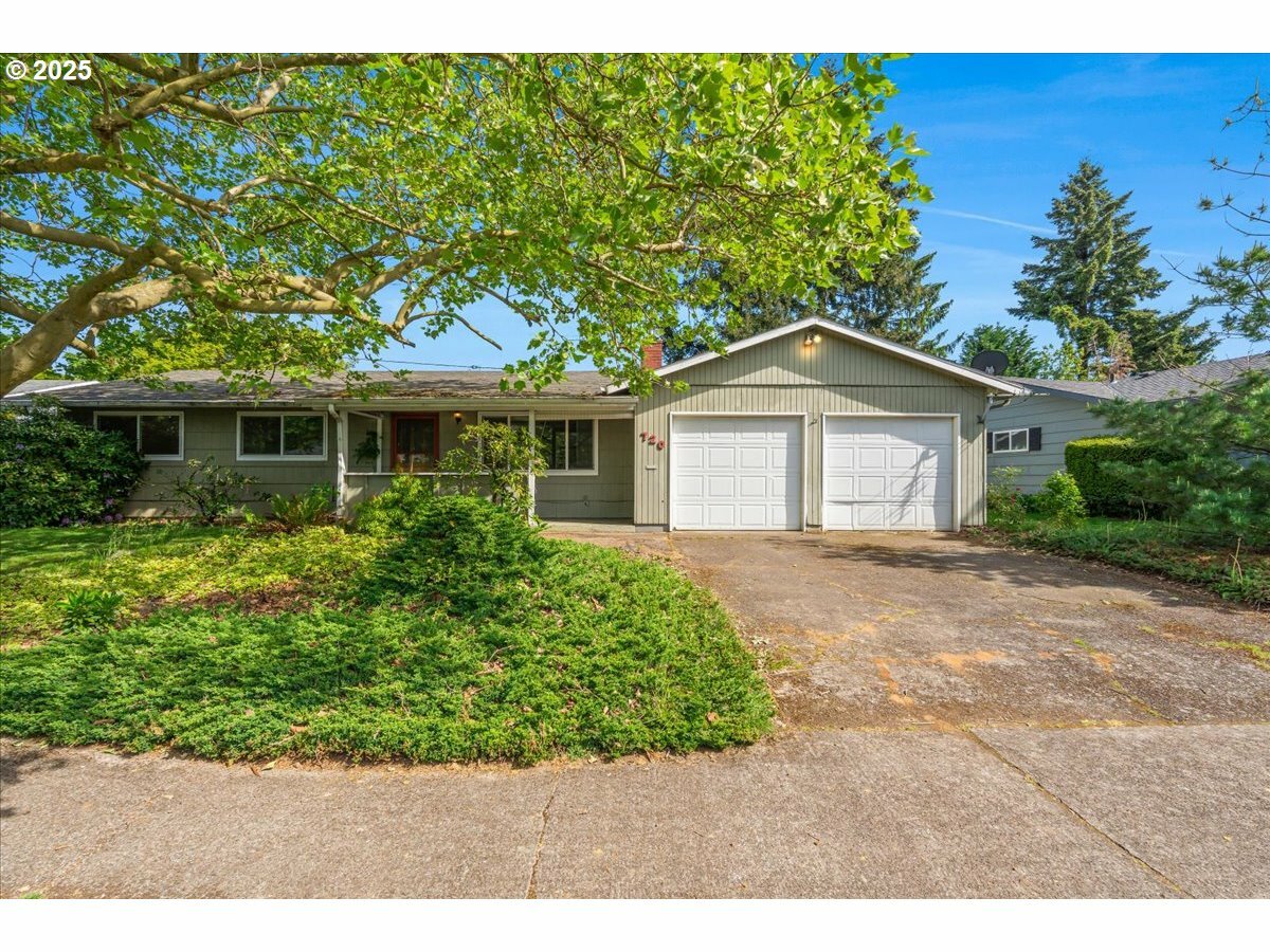 720 SE 168th Ave  Portland OR 97233 photo