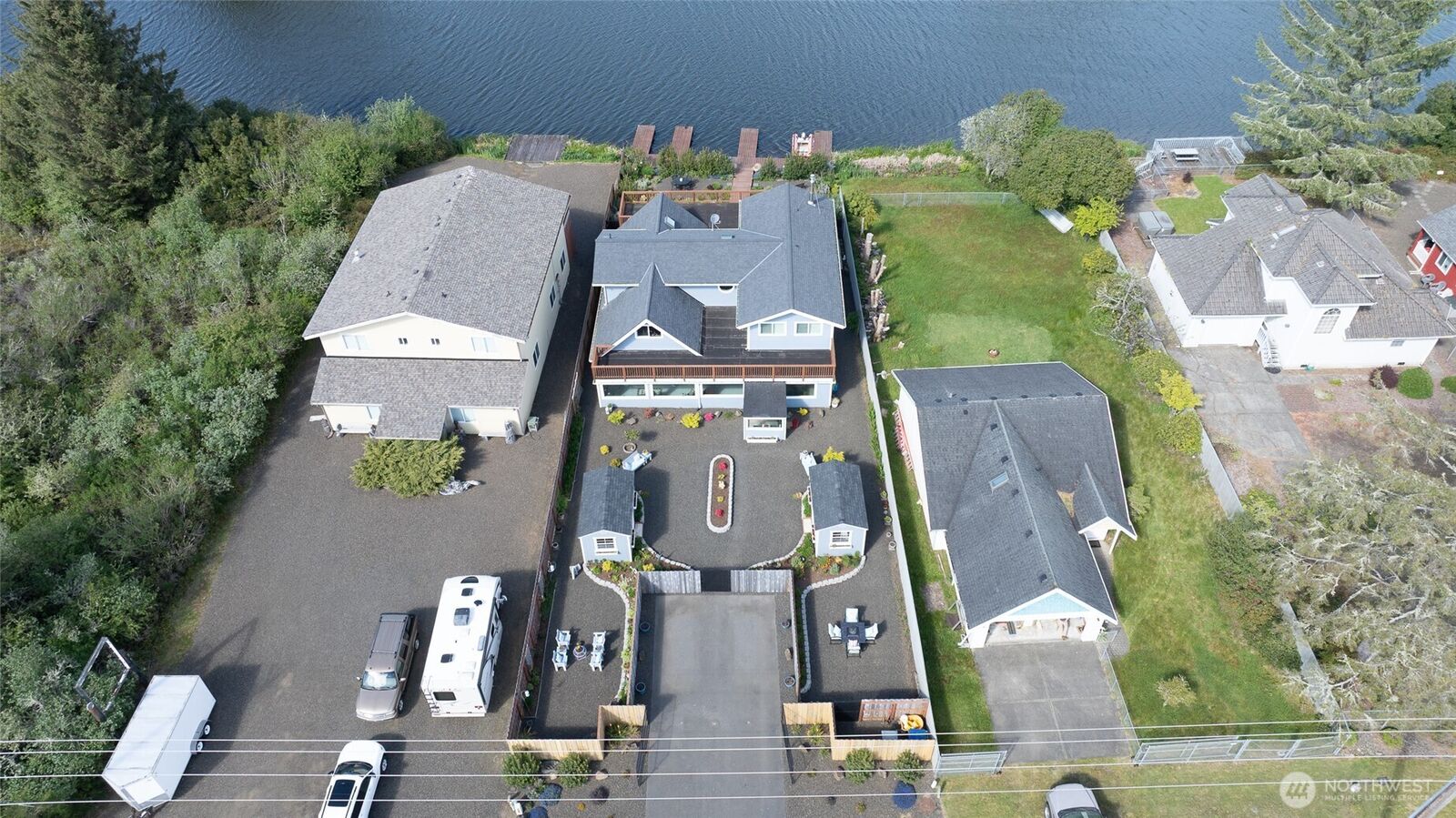 Property Photo: 952 Point Brown Avenue SE WA 98569