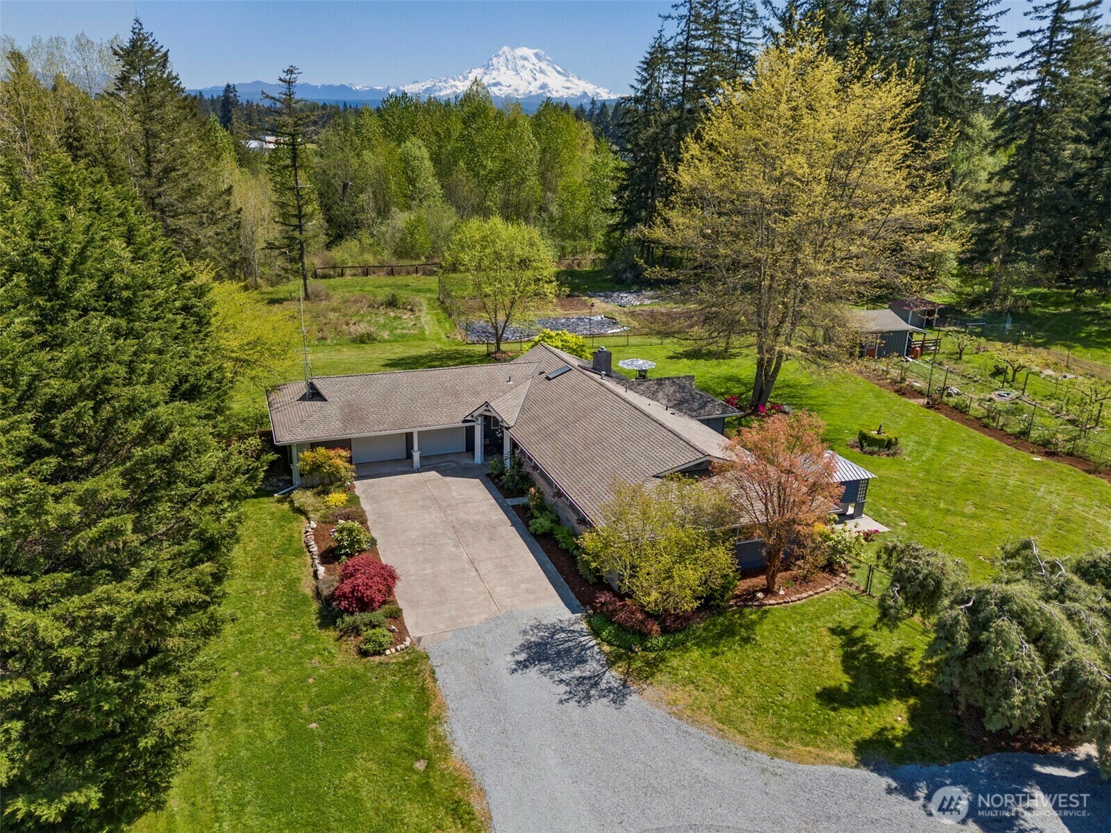 Property Photo: 6606 304th Street E WA 98338