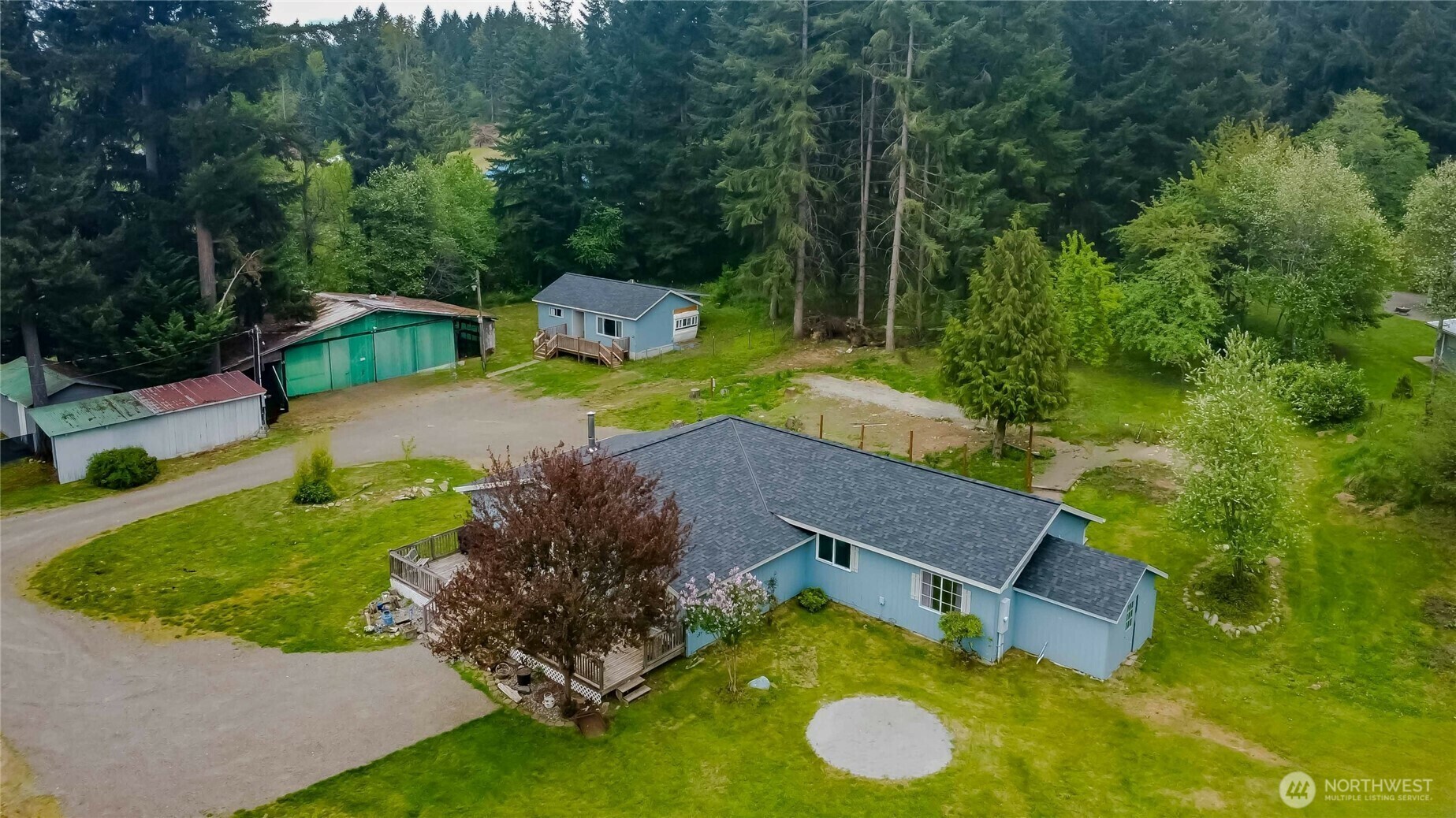 Property Photo: 14241 State Route 507 SE WA 98597