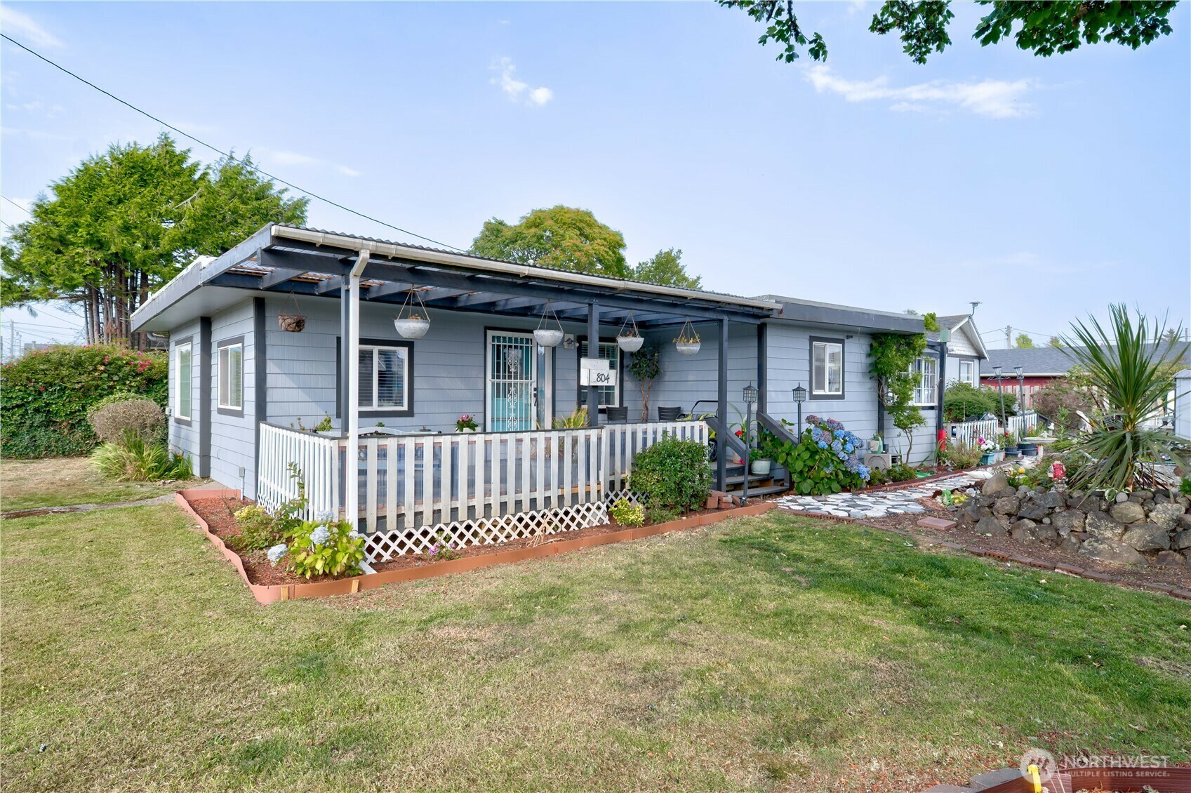 Property Photo: 804 Pacific Avenue N WA 98631