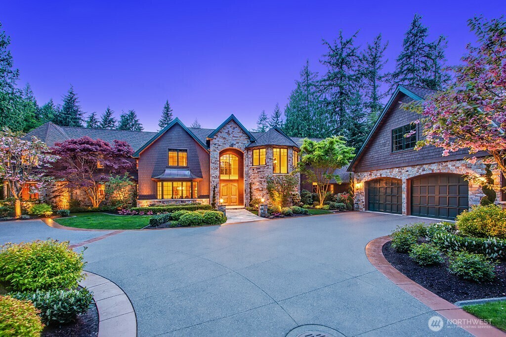Property Photo: 11211 Wachusett Road WA 98020
