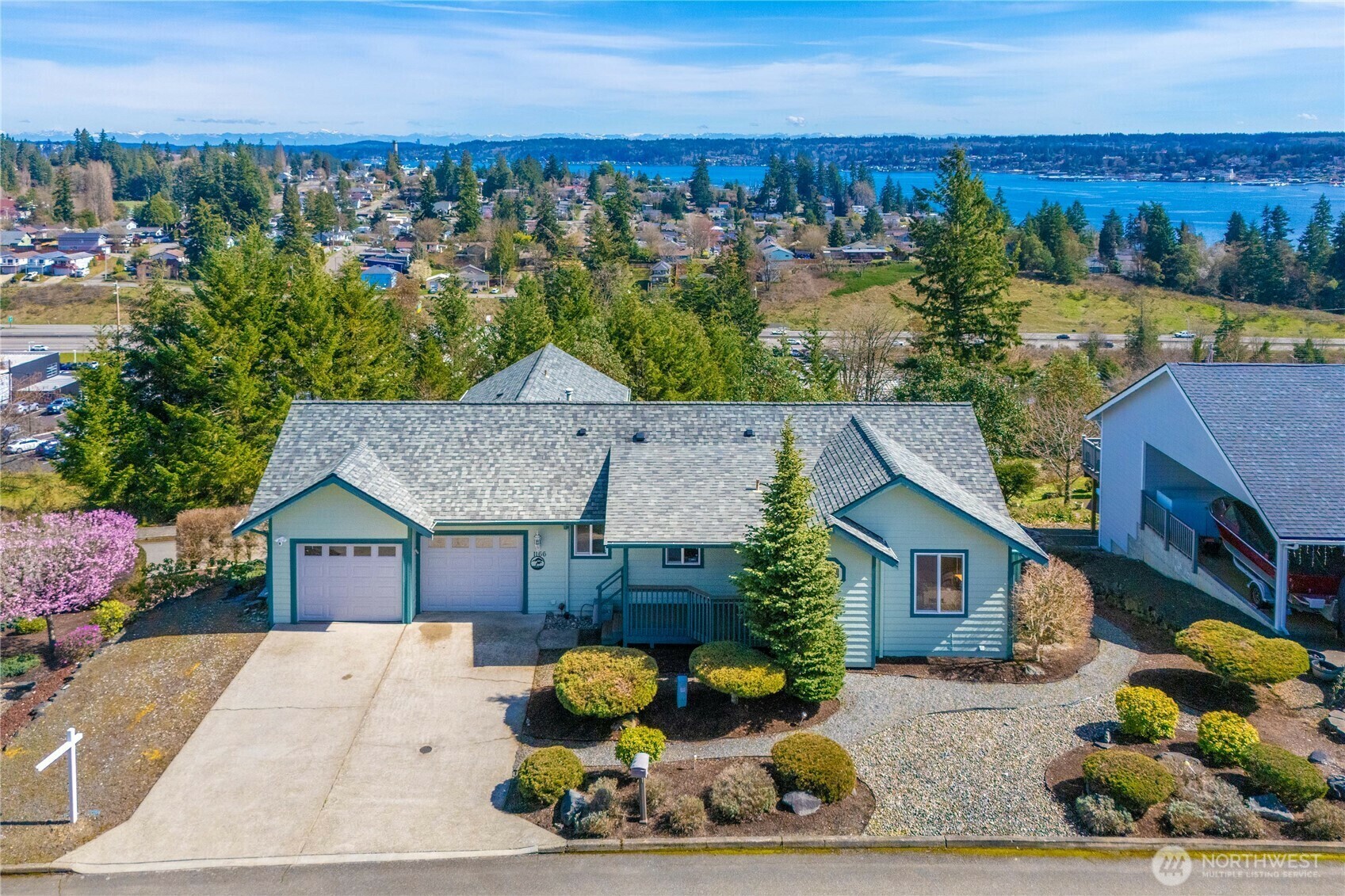 1166  Daniels Avenue  Bremerton WA 98312 photo