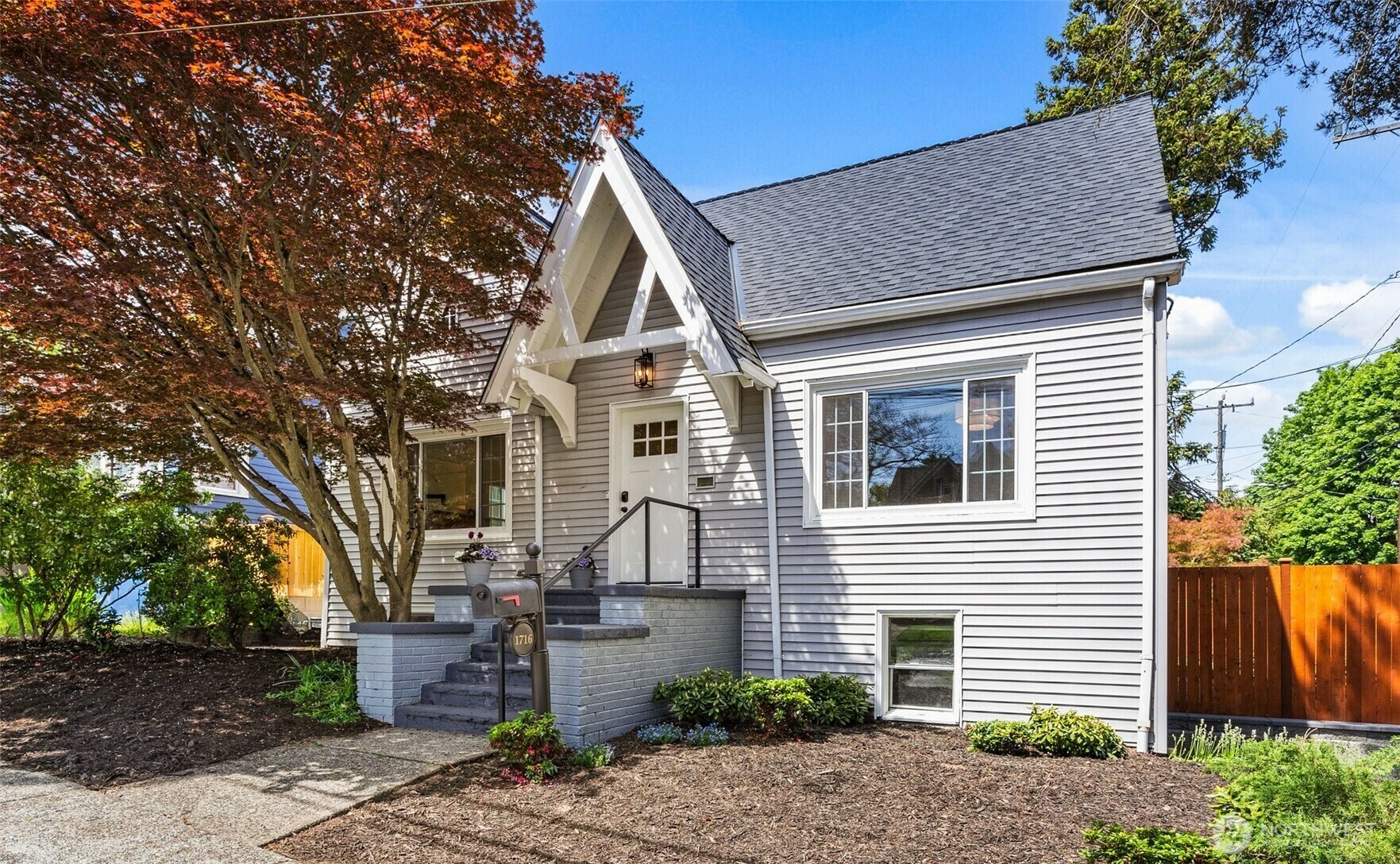 Property Photo: 1716 NE 80th Street WA 98115