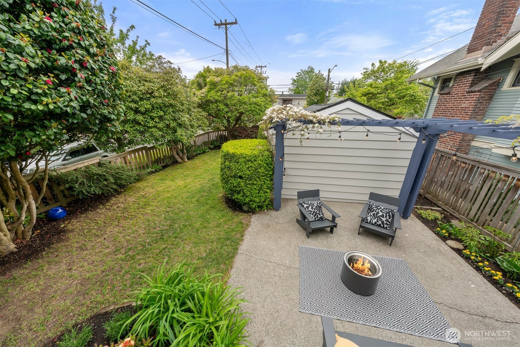 Property Photo: 3326 18th Avenue S WA 98144