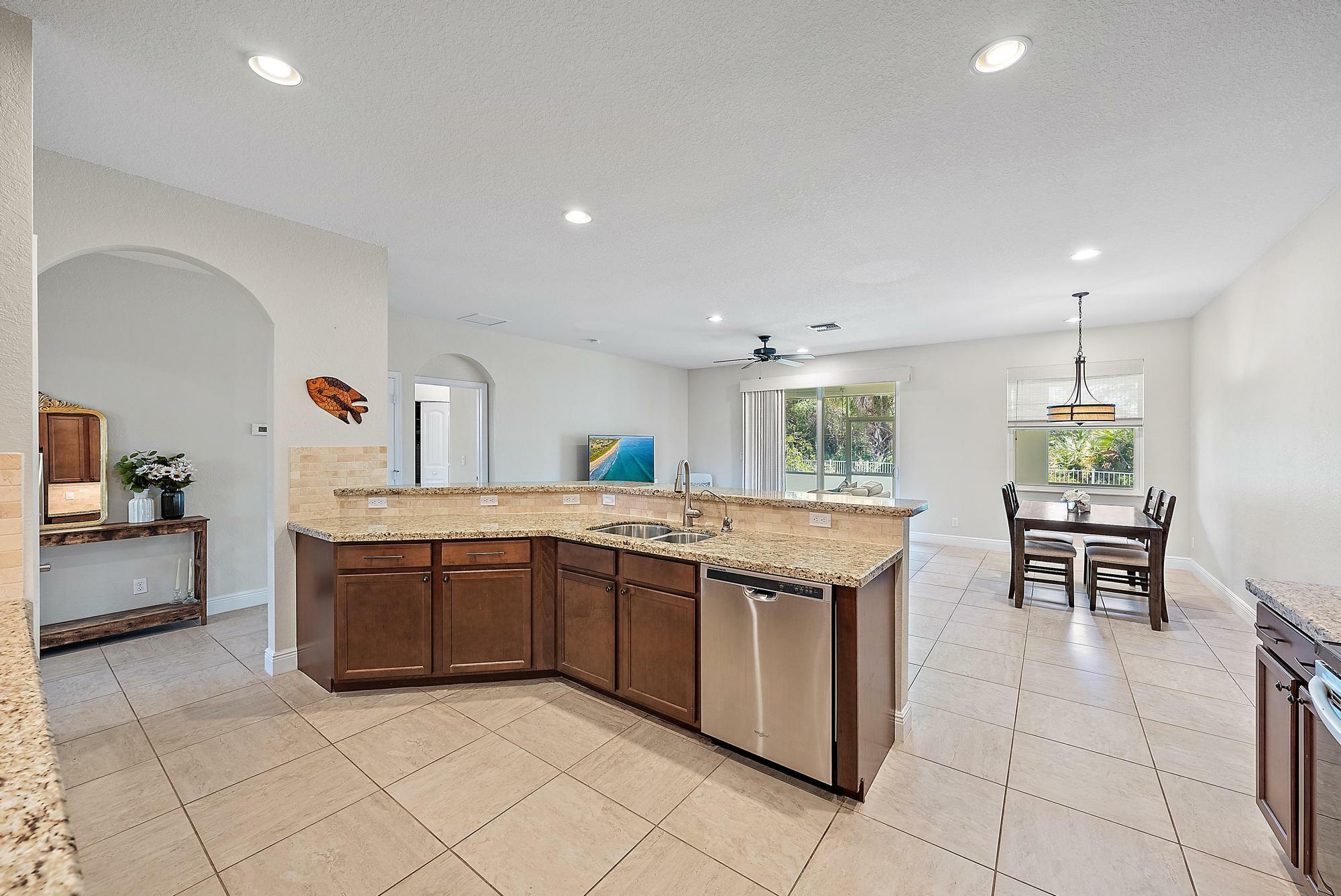 Property Photo: 1208 SE Conference Circle FL 34997