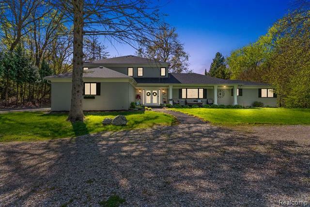 9855 Ortonville Road  Independence Twp MI 48348 photo