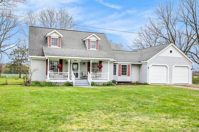 8680 Oak Hill Road  Groveland Twp MI 48348 photo