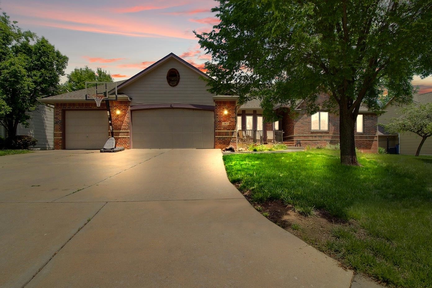 Property Photo: 13905 W Remington Ct KS 67235