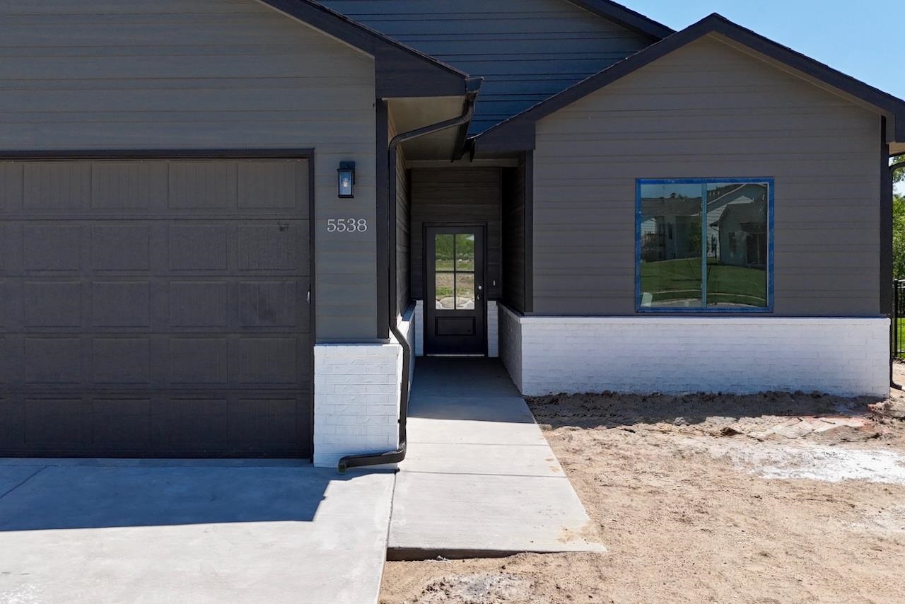Property Photo: 5538 N St. Paul St. KS 67204