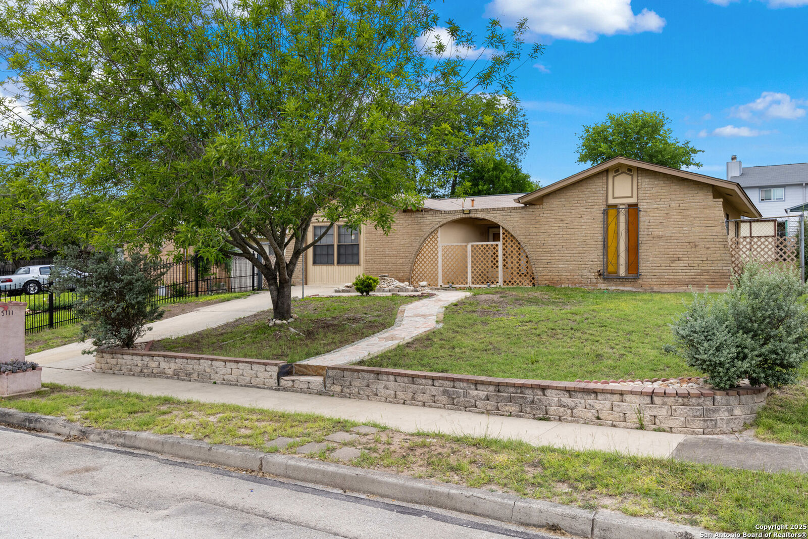 Property Photo:  5111 Oldstead  TX 78228 