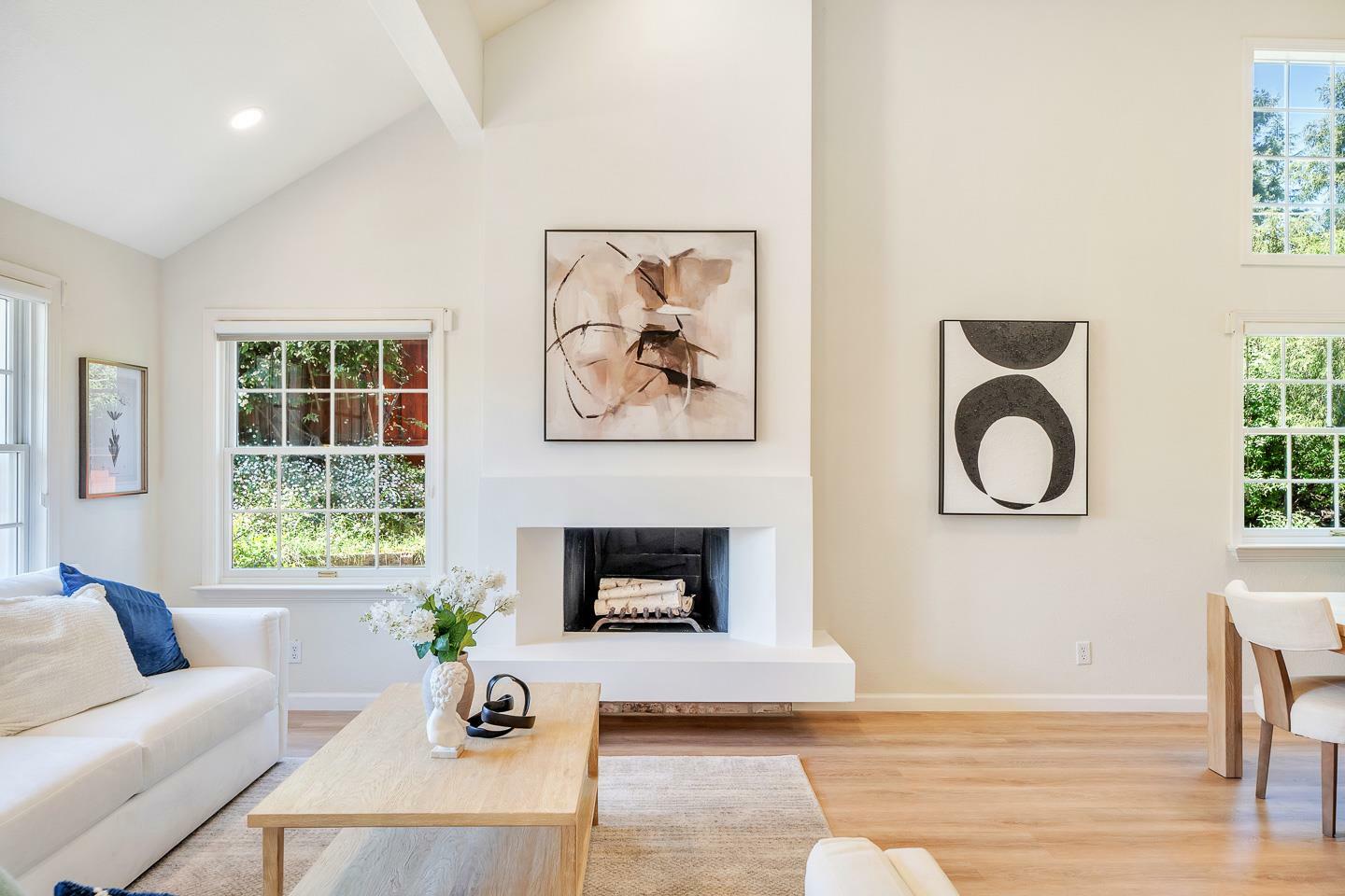 Property Photo: 6022 Slopeview Court CA 94552