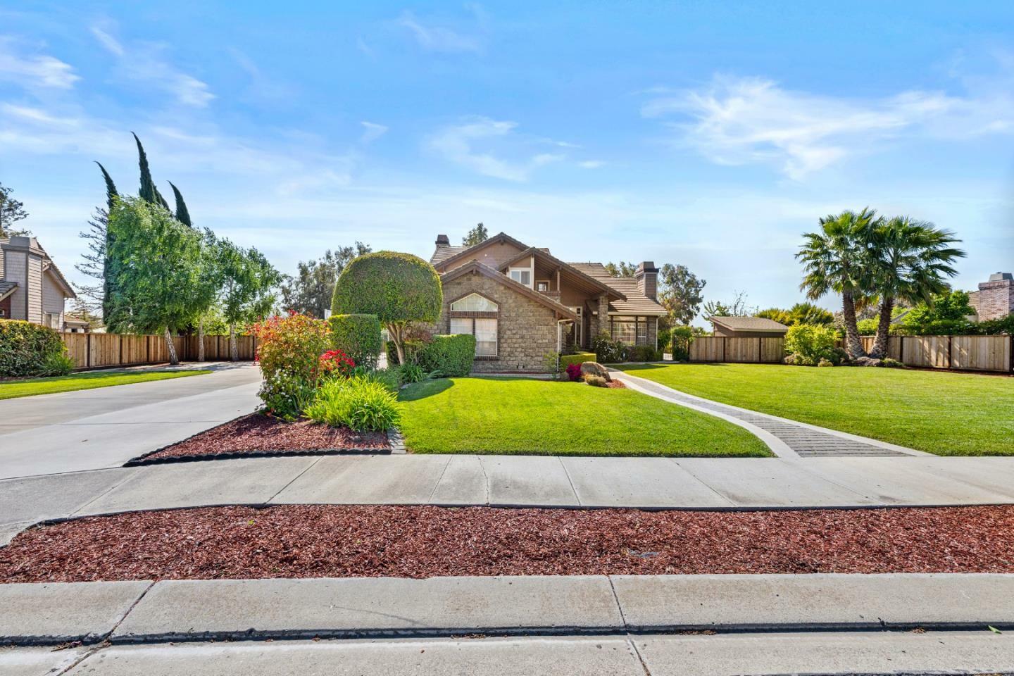 Property Photo: 151 Tierra Del Sol CA 95023